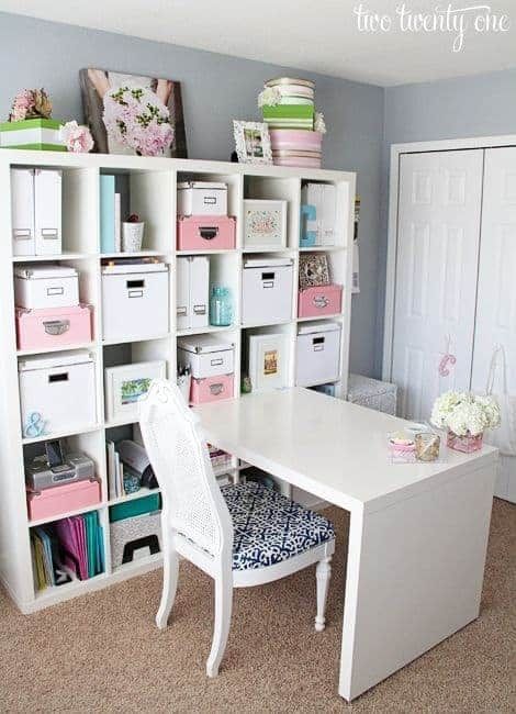 The ultimate collection of Ikea Kallax hacks and inspiration in one place with over 30 Kallax ideas for every room of your house. From simple styling ideas to complete Kallax shelf hacks #ikeahacks #ikea #kallaxinspiration Office Craft Space, Ikea Craft Room, Ikea Crafts, Ikea Expedit, Feminine Home Offices, Dream Craft Room, White Desk, Kallax Ikea, Office Makeover