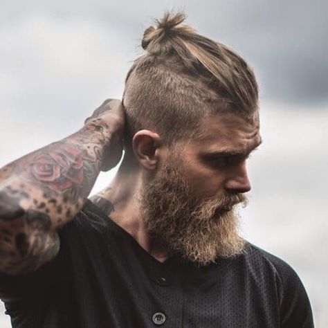 Beard And Tattoos, Man Bun Undercut, Hairstyles For Teenage Guys, Man Bun Styles, Viking Haircut, Man With Long Hair, Haircut Names For Men, Man Bun Hairstyles, Long Beard