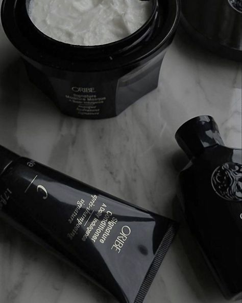 Oribe aesthetic Hair Products Aesthetic, Black Haircare Aesthetic, Oribe Curly Hair, Oribe Hair Products Aesthetic, Oribe Hair Alchemy, Oribe Shampoo, Oribe Hair, Products Aesthetic, Oribe Hair Products