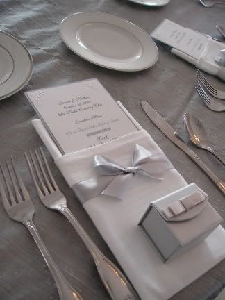 folded napkin with diner menu and ribbon. Dining Table Setting Ideas, Wedding Napkin Folding, Diner Menu, Napkin Folds, Napkin Design, Table Set Up, Napkin Folding, Wedding Napkins, Table Napkins