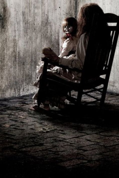 Not just that the spirit never left the children alone and they are still believed to be haunted. No one could ever set them fee from the spirit. There is totally different story in the movie than what actually happened. Read to know what you probably don't know about the Conjuring. #conjuring #trending #facebook #edwarren #lorrainewarren #perrons #bathsheba #instagram Lorraine Warren, Blue Beetle, Plot Twist, Horror Stories, True Story, Skirt Dress, The Conjuring, The Spirit, True Stories