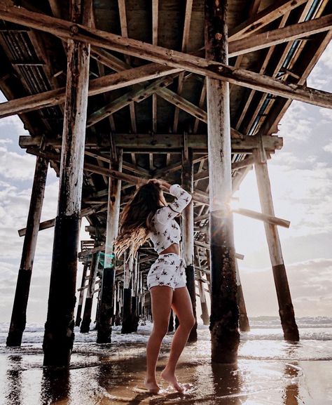 beach pier photoshoot @nicolette_evans Malibu Pier Photoshoot, Newport Beach Photoshoot, Pier Beach Pictures, Beach Stairs Photoshoot, Beach Pier Pictures, Under Pier Photoshoot, Beach Boardwalk Photoshoot, Jetty Photoshoot, Beach Pier Photoshoot