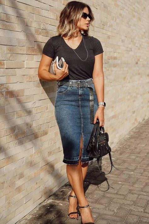 Jean Pencil Skirt Outfit, Jeans Dress Outfit, Jean Skirt Outfits, Denim Skirt Outfits, Jeans Skirt, Denim Skirts, Fashion Mistakes, Mode Inspo, Mode Inspiration