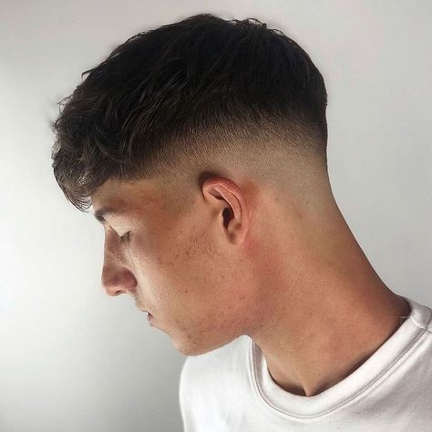 French Crop Hair Men, Medium Skin Fade, Men Short Hair Fade, Hair Types Men, Mid Skin Fade, Taper Fade Short Hair, Mid Fade Haircut, Men Fade Haircut Short, Fade Haircut Styles