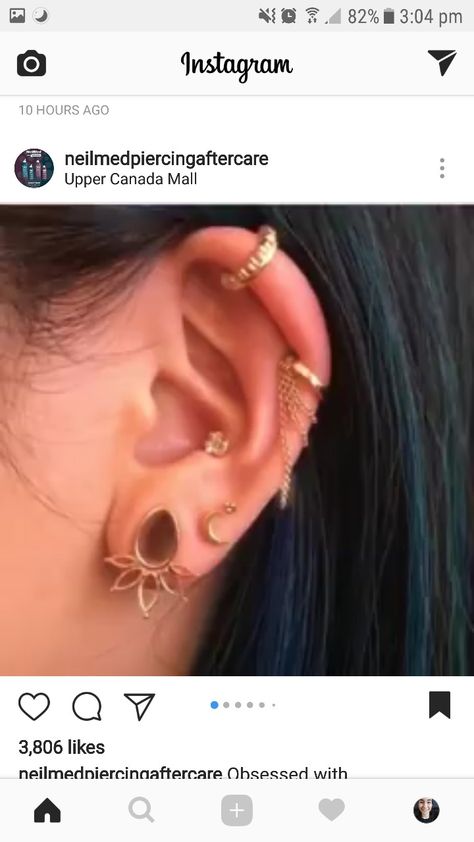 Small Stretched Ears Classy, Small Stretched Ears Aesthetic, Stretched Ears With Earrings, Stretched Ears Aesthetic, Ear Mapping, Girls With Stretched Ears, Small Stretched Ears, Ears Aesthetic, Pretty Plugs