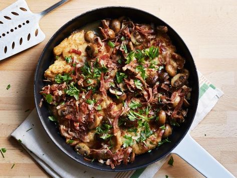 Get Chicken Marsala Recipe from Food Network Chicken Marsala Recipe, Marsala Recipe, Tyler Florence, Marsala Chicken Recipes, Pak Choi, Chicken Marsala, Chicken Cutlets, Family Dinners, Flavorful Recipes