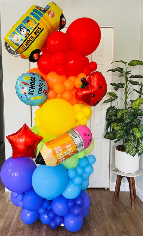 Back To School Balloons Decoration, School Balloon Arch, Back To School Balloon Garland, Back To School Balloon Arch, Back To School Balloons, School Balloons, Balloon Inspiration, Balloon Displays, Garland Balloon