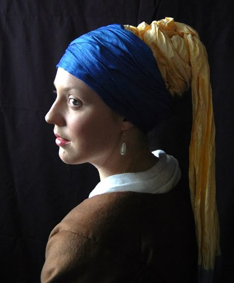 Period Costume | The Girl with the Pearl Earring Hendrik Kerstens, Jan Vermeer, Girl With Pearl Earring, Christian Modesty, Girl With The Pearl Earring, Portrait Studies, Classic Pearl Earrings, Painting Classic, Girl With A Pearl Earring