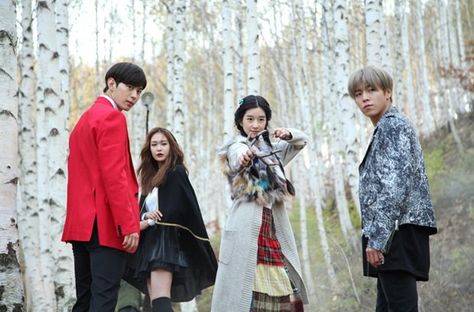 Moorim School Kdrama, High School Korean Drama, School Kdrama, Lee Hong Bin, Moorim School, Lee Hyun Woo, Playful Kiss, Kbs Drama, Lee Hyun