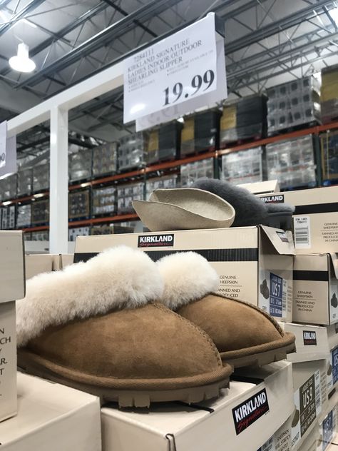 Slippers size 8 from Costco $20.00 Costco Slippers, Ugg Slippers, Christmas 2023, Christmas Wishlist, Christmas Wishes, Slide Slipper, Christmas List, Slippers, Christmas