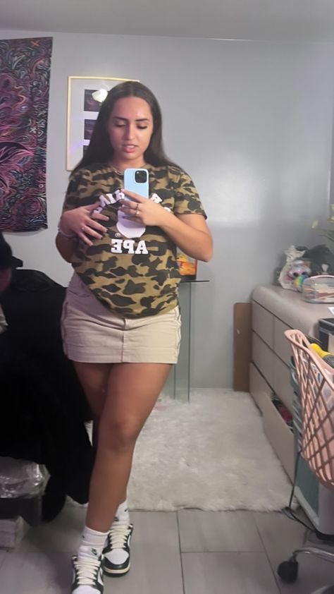 Cargo Skirt And Graphic Tee, Cargo Skirt Outfit With Dunks, Skirt With Panda Dunks, Bape Dunks, Cargo Skirt Outfit Black Women, Mini Cargo Skirt Outfit, Cargo Mini Skirt Outfit, Dunks Outfits, Larry June