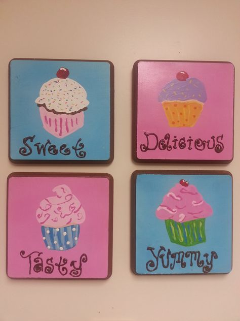 cupcake theme kitchen Cupcake Kitchen Theme, Cupcake Bedroom, Cupcake Kitchen Decor, Cupcake Wall, Bakery Aesthetic, Cupcake Theme, Baking Station, Kitchen Decor Sets, Cake Quotes