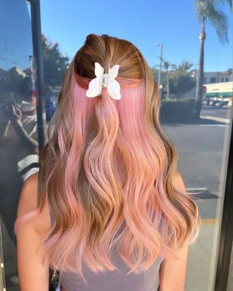 Red Hair Color Ideas For Blondes, Ginger Hair With Pink Underneath, Pink Underneath Hair, Undercolor Hair, Pink Peekaboo Hair, Brown And Pink Hair, Underdye Hair, Hair Dyed Underneath, Pink Hair Streaks