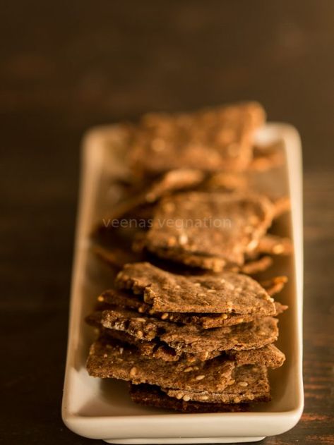 whole wheat ragi crackers Ragi Crackers Recipe, Rye Crackers, Whole Wheat Cookies, Office Meals, Healthy Biscuits, Office Food, Crispy Eggplant, Healthy Crackers, Coconut Biscuits