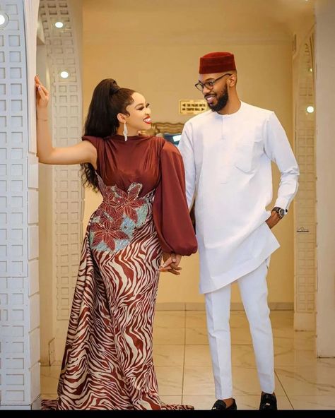 Vitenge Design, 55 Birthday, Couple Photoshoot Outfits, Ankara Long Gown Styles, African Bride, Blouse Casual Fashion, Ankara Gown Styles, Trendy Shirt Designs, African Wear Dresses