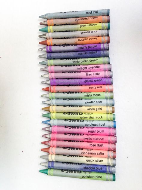 Color Pencil Picture, Crayola Crafts, Crayola Crayon Colors, Failed Attempt, Crayola Crayons, Crayon Art, Art Case, Inside The Box, Art N Craft