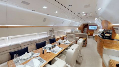 Private Plane Interior, Boeing Business Jet, Airplane Interior, Private Jet Interior, Jet Privé, Luxury Jets, Luxury Private Jets, Private Aircraft, Jumbo Jet