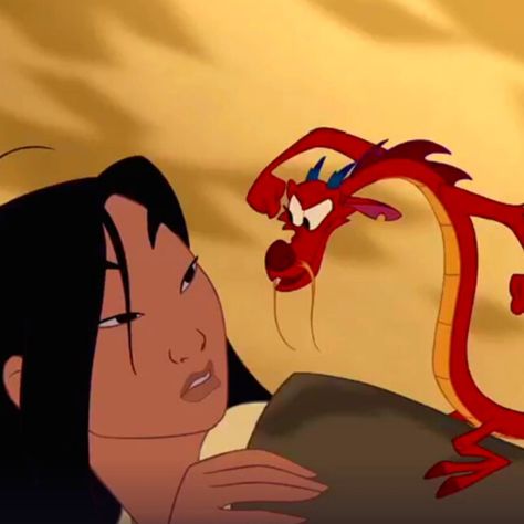 🔹️FILME: Mulan 1 Mulan Side Profile, Mulan 1998, Disney Movie Characters, Mulan Disney, Princess Pictures, Disney Princess Pictures, She Movie, Disney Aesthetic, Disney Movie