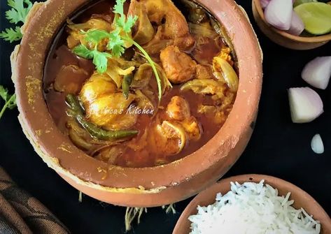 Champaran Mutton Handi (Mutton Curry - Bihari style) Recipe by Bethica Das - Cookpad Champaran Mutton, Mutton Handi, Tandoori Roti, Mutton Curry, Indian Bread, Garlic Bulb, Red Chili Powder, Clarified Butter, Signature Dishes