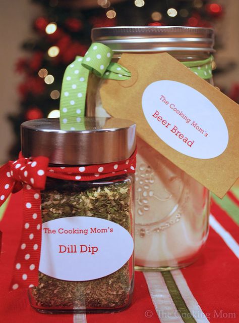 Food Gifts In A Jar, In A Jar Gifts, Jar Soups, Mixes In A Jar, Gift Mixes, Mason Jar Mixes, Diy Seasonings, Jar Mixes, Dip Mixes