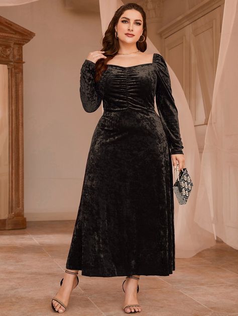 Plus Size Fall Outfits Casual, Plus Size Outfits Ideas, Plus Size Fashion Ideas, Dama Dresses, Chic And Curvy, Velvet Sleeve, Plus Size Fall Outfit, Velvet Prom Dress, Trendy Plus Size Fashion