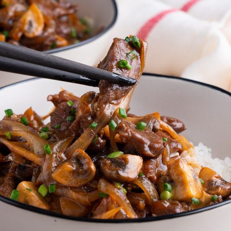 Beef, Mushroom & Ginger Stir-fry - Marion's Kitchen Ginger Stir Fry, Beef And Mushrooms, Stir Fry Beef, Ground Beef Stir Fry, Beef Mushroom, Marion Grasby, Mushroom Stir Fry, Marion's Kitchen, Fried Beef