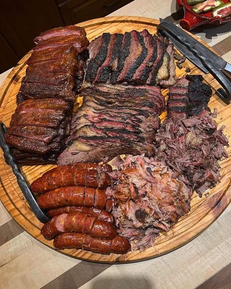 Meat Platter Ideas Bbq, Bbq Platter, Meat Diet, Food Pics, Long Island Ny, Patio Decorating Ideas, Patio Decorating, Food Platters, Food Obsession