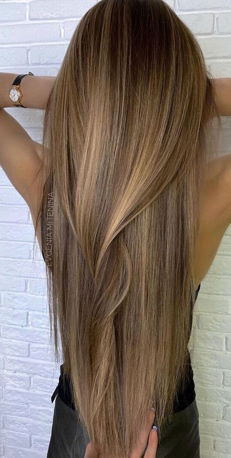 Cute Dark Hair Color Ideas, Hair Colour Ideas For Blondes Highlights, Walnut Brown Hair Color, Hair Dye Ideas Light Brown, Hair For Dark Brown Hair, Brown Hair Color Ideas With Highlights, Long Hair With Highlights Brunettes, Long Hair Colour Ideas, Brow Hair Colour