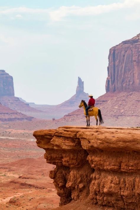 55 Best Places to Visit in the US Old West Aesthetic, Monument Valley Utah, Western Artwork, Bg Design, Western Landscape, Western Paintings, Last Ride, Western Riding, West Art