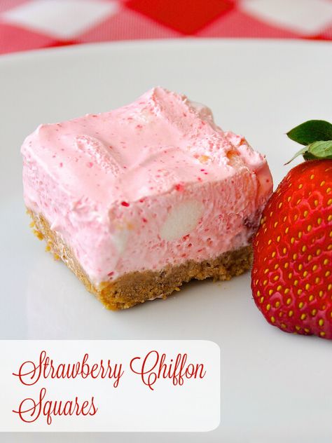 Luscious No Bake Strawberry Chiffon Squares are a breeze to make and can be served as a creamy frozen dessert; in fact that's how many people prefer them. No Bake Refrigerator Desserts, Mountain Dew Salad, Strawberry Chiffon, Salad Strawberry, Icebox Desserts, Jello Salads, Fluff Desserts, Rock Recipes, Jello Desserts