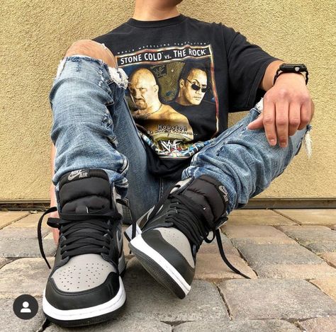 Jordan 1 Mid Outfit Men Style, Jordan 1 Mid Outfit, Outfits With Jordan 1s, Jordan 1 Outfit Men, Sneakers Fashion Mens, Jordan 1s Outfit, Air Jordan Outfit, Outfits With Jordan 1s Fashion Styles, Nike Fashion Sneakers