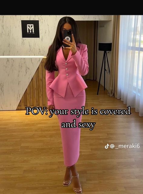 Corporate Graduation Outfit, Convocation Dress Graduation Formal, Induction Outfit Ideas, Modest Corporate Outfits, Stylish Corporate Outfit, Office Gowns For Women, Pink Suit Skirt, Corporate Fashion Office Chic, Office Wears