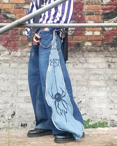 Custom Baggy Jeans, Custom Jeans Diy, Niche Fashion, Jeans Patchwork, Custom Jeans, Patchwork Jeans, Jeans Diy, Baggy Pant, Baggy Jeans