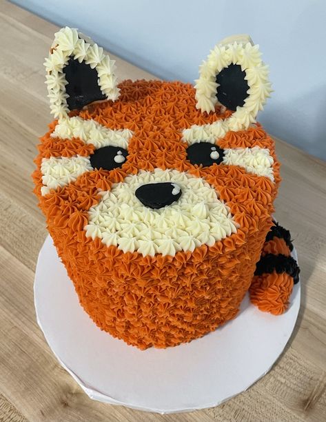 Red Panda Cake, Panda Birthday Cake, Birthday Cake Tutorial, Shark Birthday Cakes, Panda Cake, Panda Birthday Party, 7th Birthday Party Ideas, Frosting Colors, Cakes And Cookies