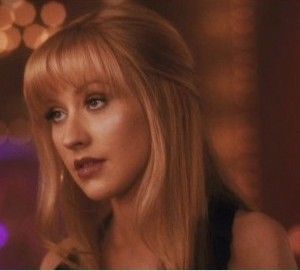 Aguilera as Ali Rose in 'Burlesque' Ali Burlesque Hair, Christina Aguilera Burlesque Hair, Christina Aguilera Bangs, Ali Burlesque, Burlesque Film, Christina Aguilera Burlesque, Burlesque Hair, Cristina Aguilera, Burlesque Movie