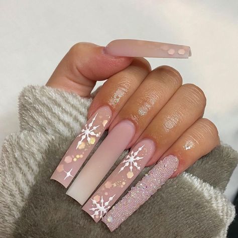 Winter Sets, Long Acrylic Nail Designs, Winter Nails Acrylic, Cute Christmas Nails, Long Acrylic Nails Coffin, Christmas Nails Acrylic, Long Square Acrylic Nails, Bling Acrylic Nails, Winter Nail