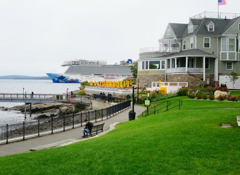 Portland to Bar Harbor; traveling US Route 1 | Travel & Getaways | daily-journal.com Bar Harbor Inn, Bar Harbour, Maine Road Trip, Travel Bar, New England Road Trip, Boothbay Harbor, Bar Harbor Maine, Maine Vacation, Scenic Routes