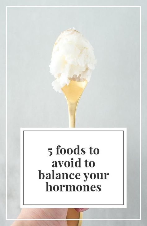 If you want to balance hormones naturally, avoid these 5 foods. Hormone Diet, Hormone Balancing Diet, Foods To Balance Hormones, Low Estrogen Symptoms, Balance Your Hormones, Too Much Estrogen, Healthy Facts, How To Regulate Hormones, Balance Hormones Naturally