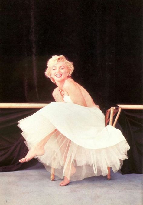 Marilyn Monroe, A Woman, White Dress, White