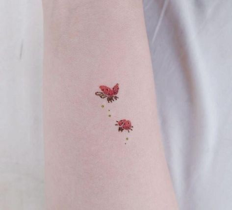 Ladybug With Angel Wings Tattoo, Ladybug Matching Tattoos, Butterfly And Ladybug Tattoo, Ladybug And Butterfly Tattoo, Dainty Ladybug Tattoo, Ladybug Tattoo, Cat Tattoo Ideas, Lady Bug Tattoo, Finger Tattoo For Women