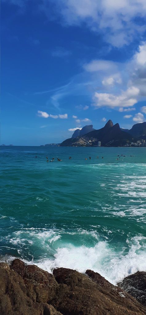 Rio Wallpaper, Wallpaper Praia, Brazil Culture, Beach Sunset Wallpaper, Iphone Wallpaper Sky, Brazil Travel, Sunset Wallpaper, Seascape Paintings, Instagrammer