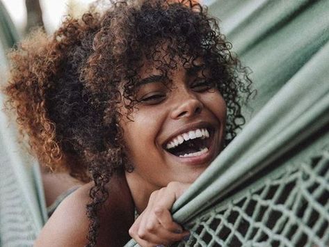 A Reminder To Get Out Of Our Heads And Start Living In The Moment Curly Hair Fringe, Messy Curly Hair, Model Tips, Natural Afro Hairstyles, Curly Girl, Afro Hairstyles, Black Is Beautiful, Black Beauty, Hair Goals