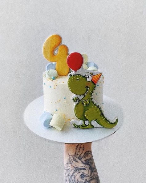 Dino Cake Ideas, Cute Dino Cake, Dino Theme Cake, Cute Dinosaur Cake, Dino Birthday Cake, Baby Boy Birthday Cake, Cake For Boyfriend, Dino Cake, Dinosaur Birthday Cakes