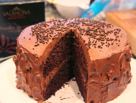 Barefoot Contessa Chocolate Cake, Ina Garten Chocolate Cake, Beattys Chocolate Cake, Vanilla Pound Cake Recipe, Chocolate Cake Images, Amazing Chocolate Cake Recipe, Ina Garten Recipes, Torte Cupcake, Chocolate Buttercream Frosting