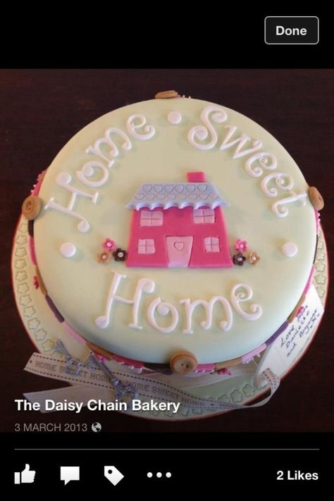 Another pastel cake!! This time in a new home theme, complete with bunting, buttons and keys … Home Sweet Home Cake Ideas, Home Cake Ideas, Home Sweet Home Cake, New Home Cake, Welcome Home Cakes, Housewarming Cake, Home Cake, Pastel Cakes, House Cake