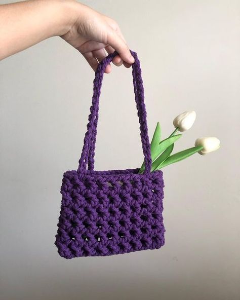 Purple Bag Crochet, Crochet Bag Purple, Purple Crochet Bag, Dark Purple Crochet, Crochet Purple, Finger Crochet, Purple Crochet, Purple Knit, Crochet Bouquet