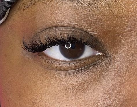 Natural Lash Look Extensions, Full Natural Lashes, Lash Extensions Styles Black Women Natural, Natural Lash Extensions Short, Individual Lashes Short, Classic Lashes Black Women, Short False Lashes, Low Volume Lashes, Lashes Ideas Natural