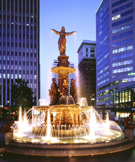 Fountain Square, Cincinnati Ohio, Cincinnati Reds, City View, Cincinnati, Statue Of Liberty, Ohio, Sweet Home, Places To Visit