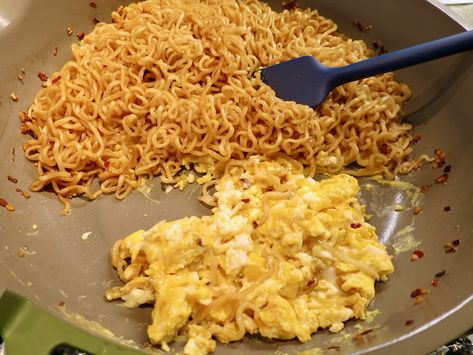 Ramen For Breakfast, Ramen With Scrambled Egg, Add Egg To Ramen Noodles, Eggs In Ramen, How To Cook Ramen Noodles With Egg, Ramen And Egg Recipes, Ramen With Egg, How To Cook Ramen, Egg In Ramen Noodles