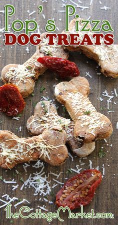 Pizza Dog, Homemade Pet Treats, Pet Treats Recipes, Pizza Homemade, Dog Biscuit Recipes, Easy Dog Treats, Healthy Dog Treats Homemade, Dog Treats Homemade Recipes, Food Dog